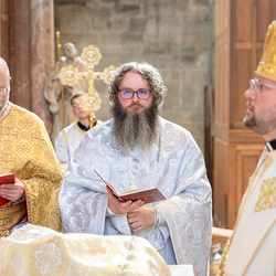 Priesterweihe Byzantinischer Ritus im Stephansdom / Erzdiözese Wien/ Schönlaub