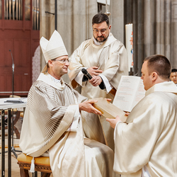 Diakonenweihe 2024 / Erzdiözese Wien/ Schönlaub